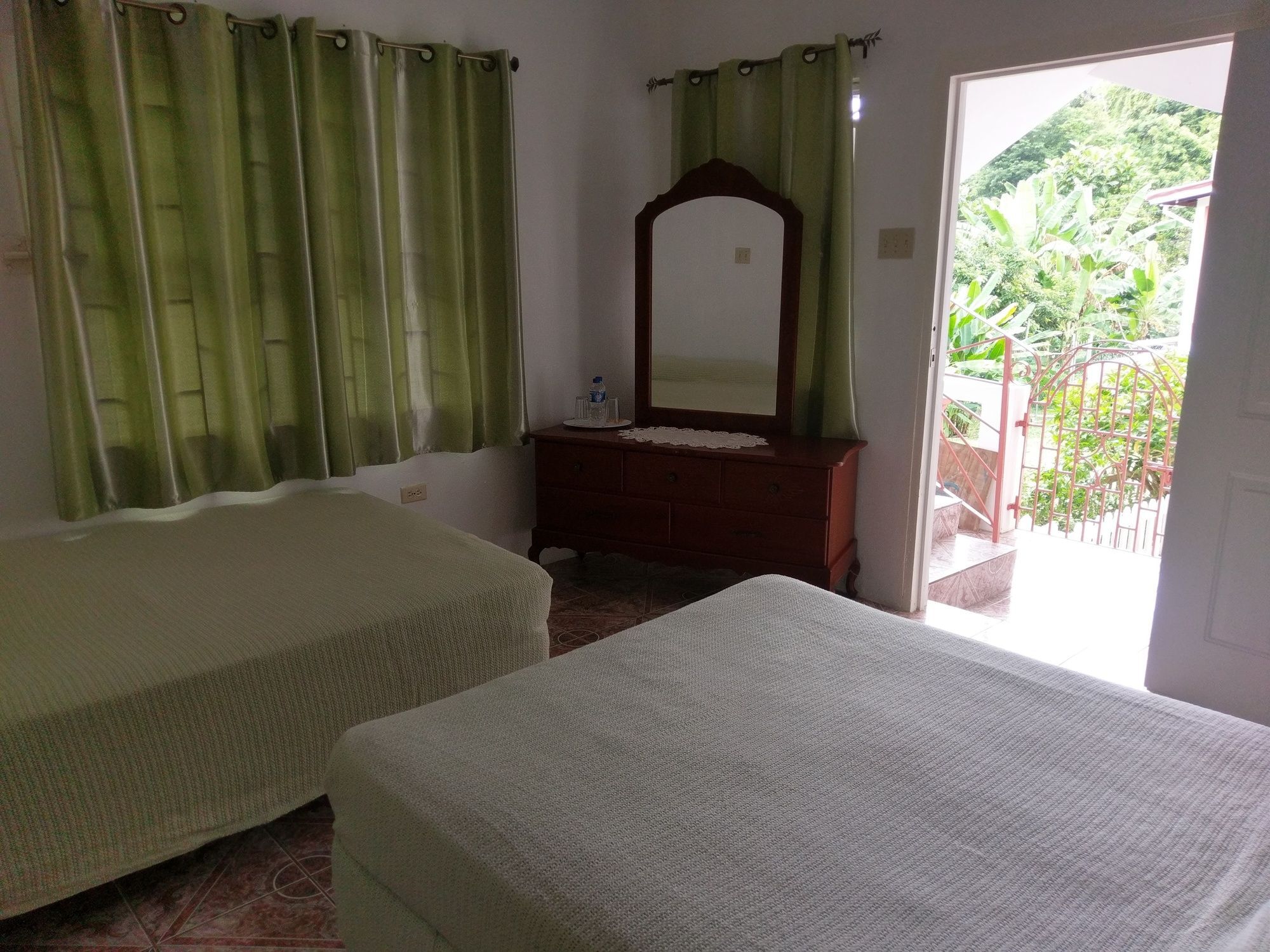 Polish Princess Guest House Port Antonio Exteriér fotografie